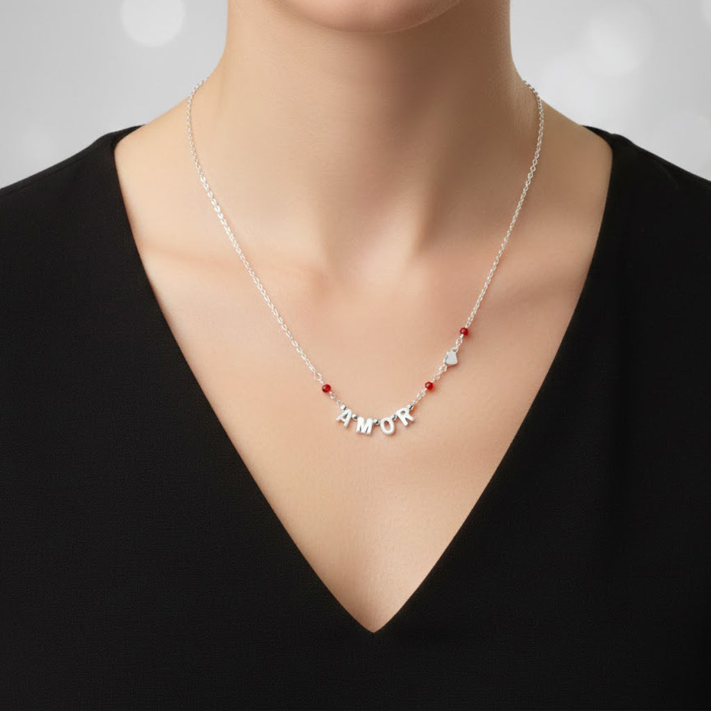Collar Amor Letra Bombeada con Cristales Rojos Plata .925