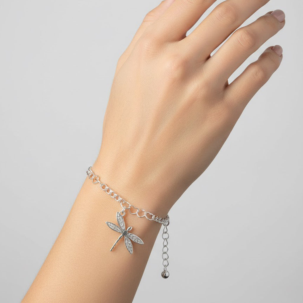 Pulsera con Dije Libélula con Dos Tipos de Cadena Corazones y Doble Rombo Plata .925