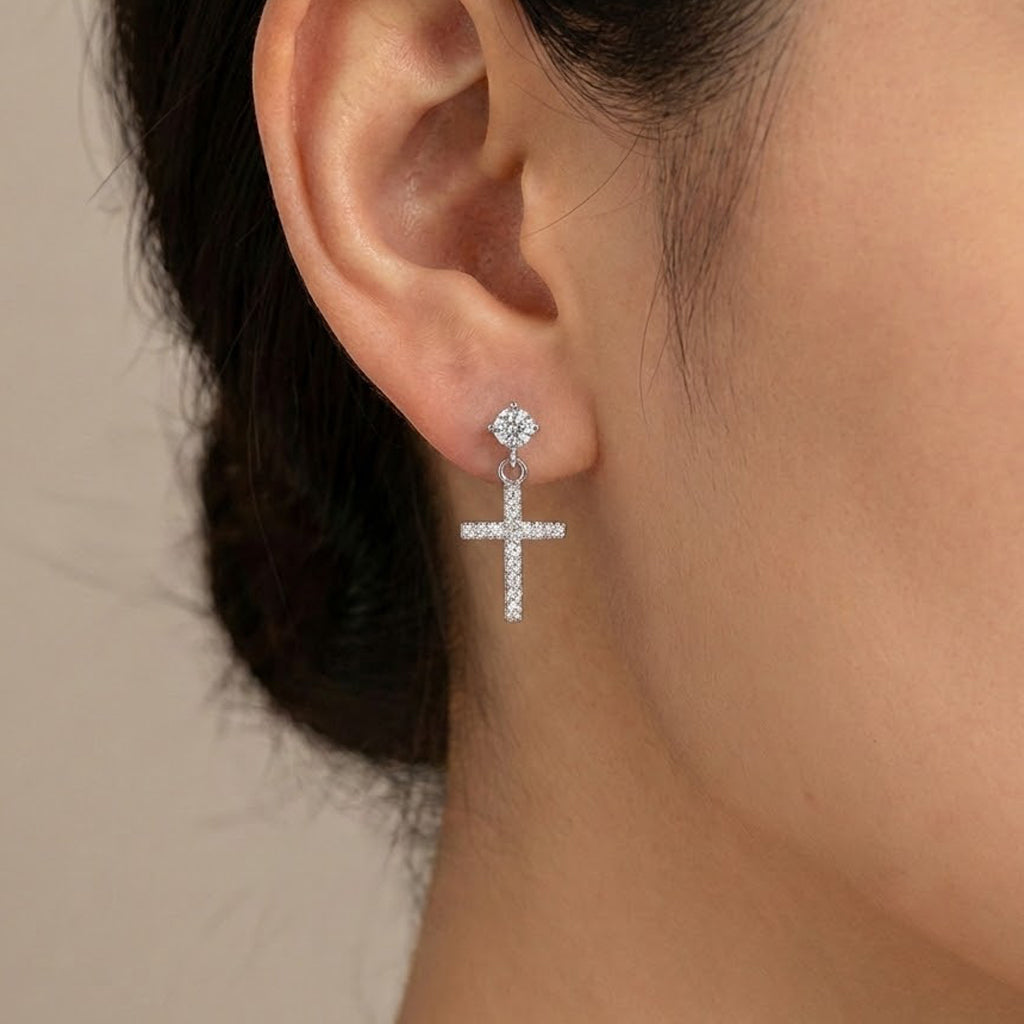 Arete Mediano Cruz con Circonias Plata .925