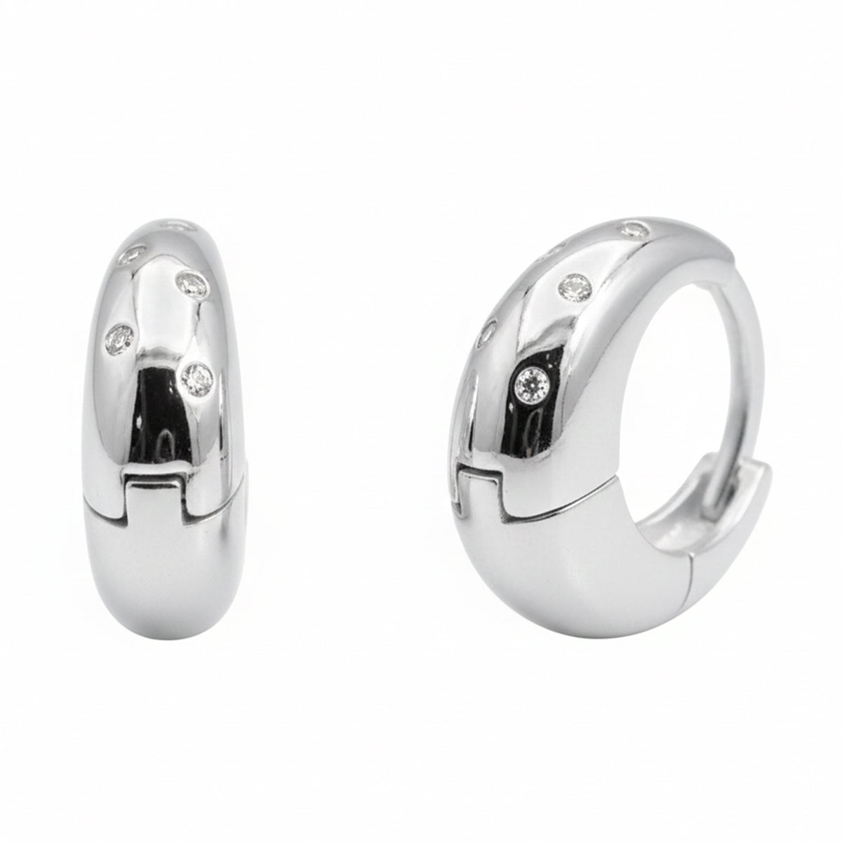 Arracada Huggies Chica con Micro Circonias Plata .925