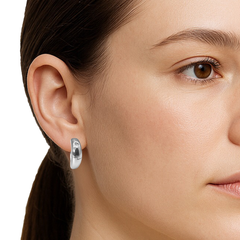 Huggies Chica con Micro Circonias Plata .925