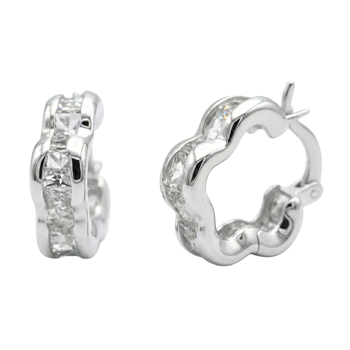 Huggies Flor Canalito de Micro Circonias Plata .925