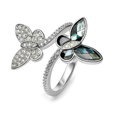 Anillo Encontrado Mariposa con Micro Circonias y Ópalo Plata .925