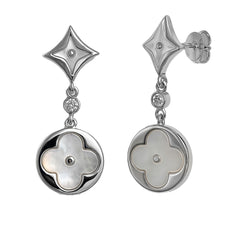 Arete Liso Inspirado LV con Madre Perla Plata .925 con Rodio