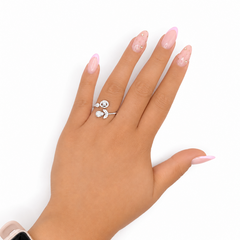 Anillo Flor Ajustable Con Micro Circonias  Plata .925 Con Baño De Rodio