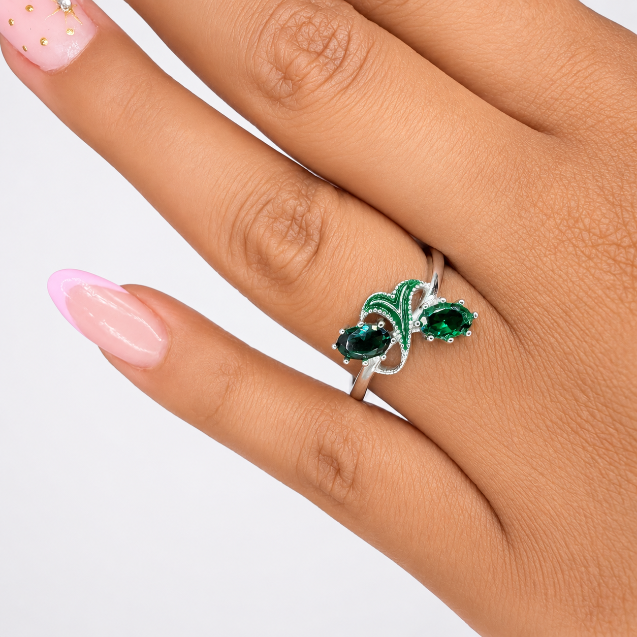 Anillo Circonia Verde Con Esmalte Plata .925 Con Baño De Rodio