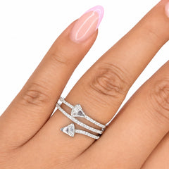 Anillo Espiral Con Micro Circonias Y Circonias Baguete Plata .925 Con Baño De Rodio