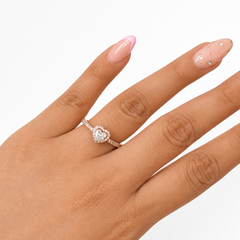 Anillo Pan 1:1 Circonia de Corazón con Multi Circonias, Plata .925 con Baño de Oro Rosa