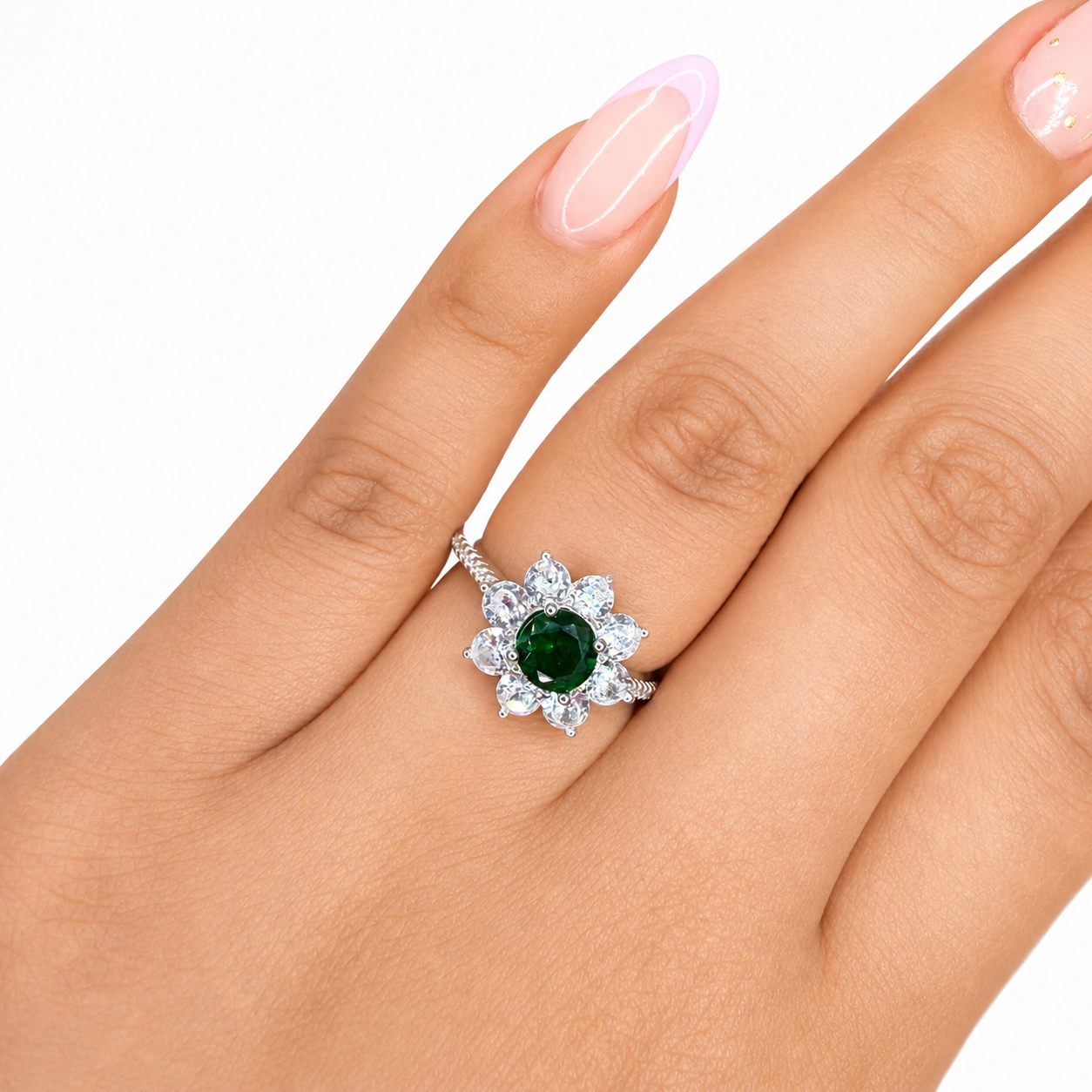 Anillo Flor Con Circonias Verde Plata .925 Con Baño De Rodio
