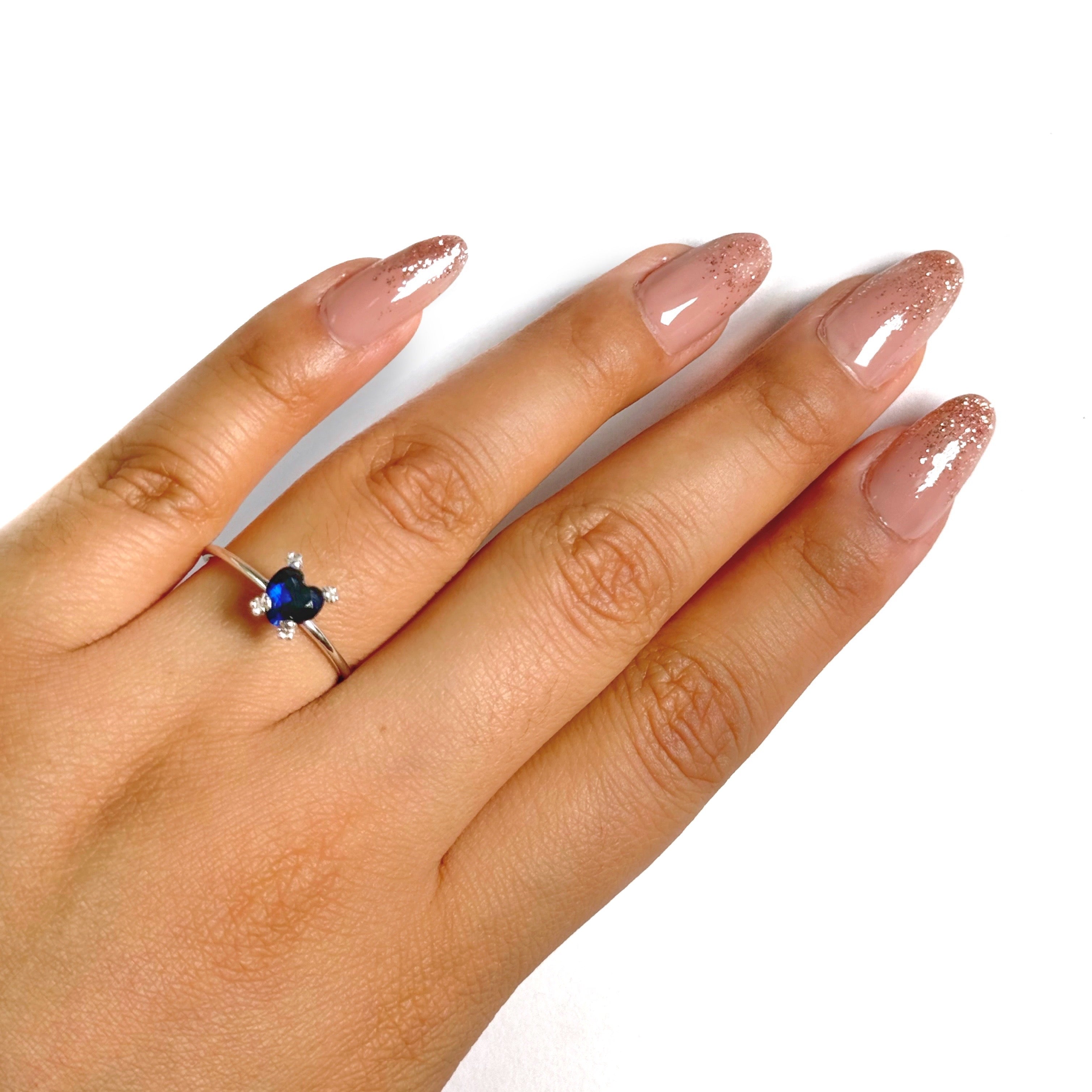 Anillo Osos 1:1 Corazón de Circonia Azul Marino Plata .925 con Baño de Rodio