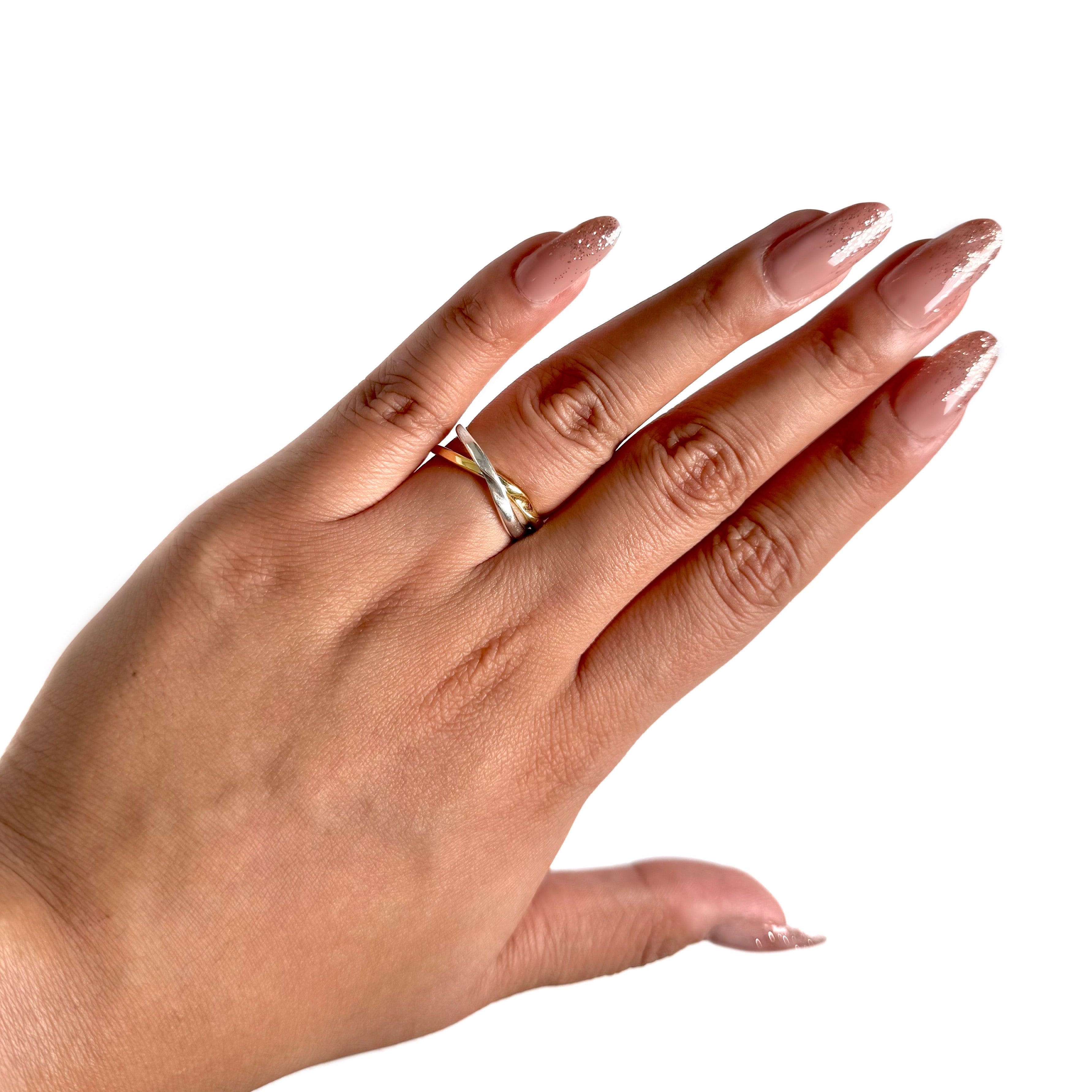 Anillo Inspirado Pan 1.1 Doble Liso Dos Tonos Plata .925 y Plata .925 con Baño de Oro 18k