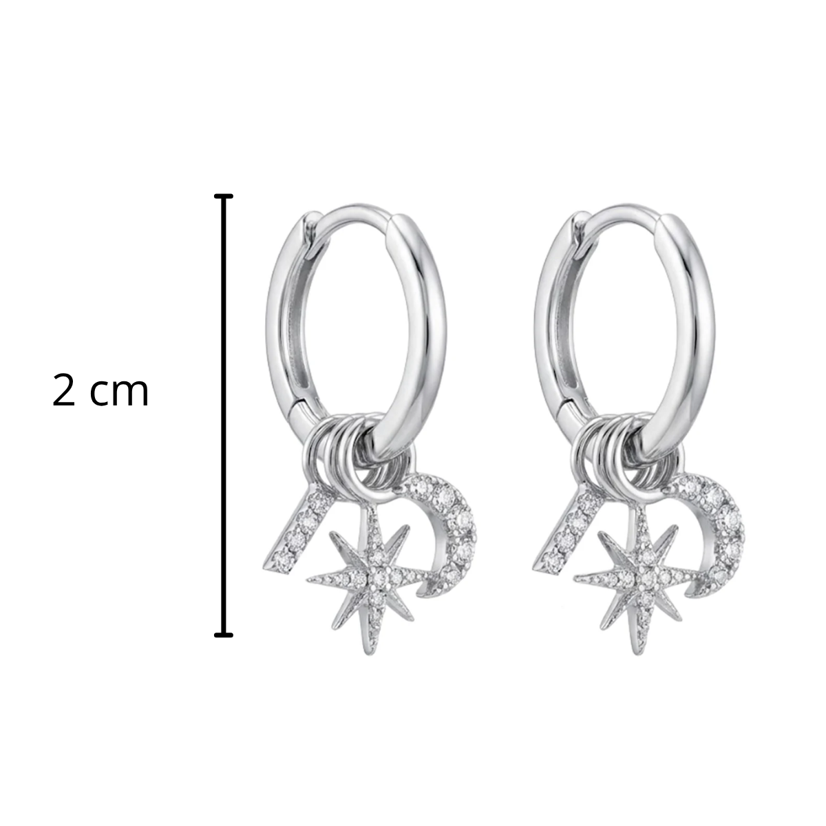 Arracada Huggies con Dijes Luna y Estrella con Micro Circonias Plata .925 con Baño de Rodio