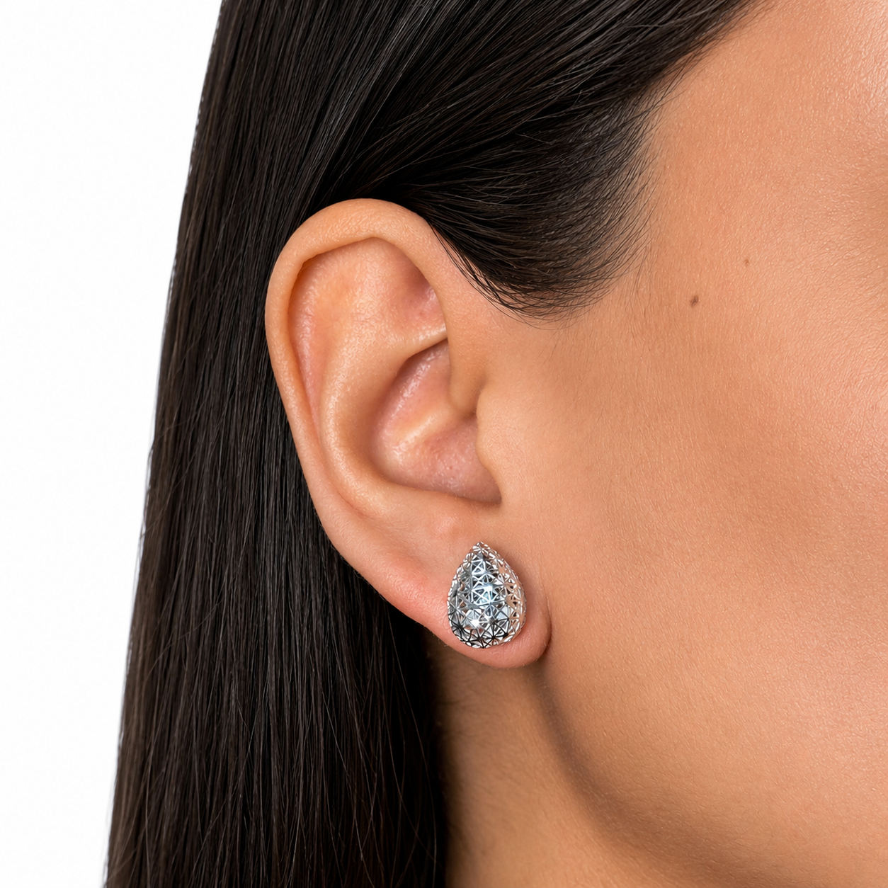 Arete Filigrana Gota Chica Colección Esencia Plata .925 con Baño de Rodio