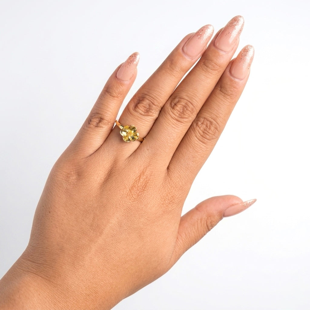 Anillo Flor Sakura Chica Colección Florecer Plata .925 con Baño de Oro 18k