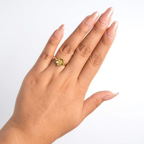 Anillo Flor Sakura Chica Colección Florecer Plata .925 con Baño de Oro 18k