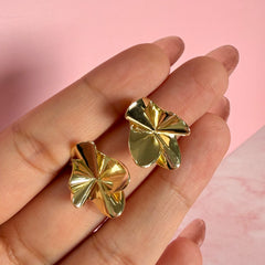 Arete Bloom Colección Florecer Plata .925 con Baño de Oro 18k