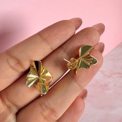 Arete Bloom Colección Florecer Plata .925 con Baño de Oro 18k
