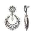 Aretes Filigrana Circulo 5.6 cm con Flor de Circonia Blanca y Perla de Río, Hecho a Mano Plata .925 Oxidada