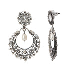 Aretes Filigrana Circulo 5.6 cm con Flor de Circonia Blanca y Perla de Río, Hecho a Mano Plata .925 Oxidada