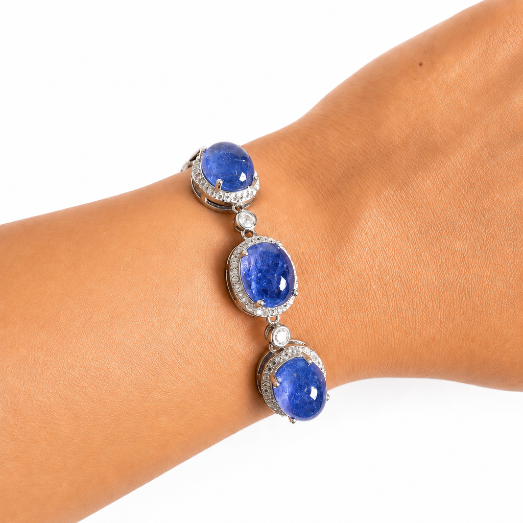 Pulsera Piedras Preciosas 3 Tanzanita Ovaladas con Circonias y Cadena Box, Plata .925 con Baño de Rodio