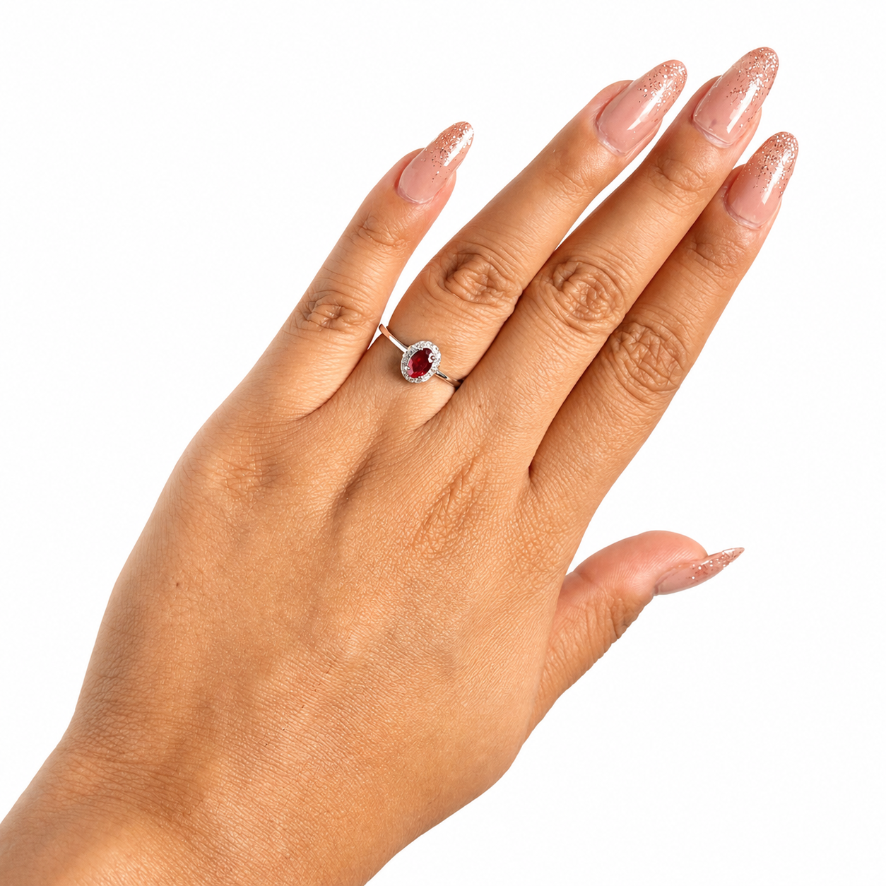 Anillo Piedra Preciosa Rubí Óvalo con Circonias, Plata .925 con Baño de Rodio