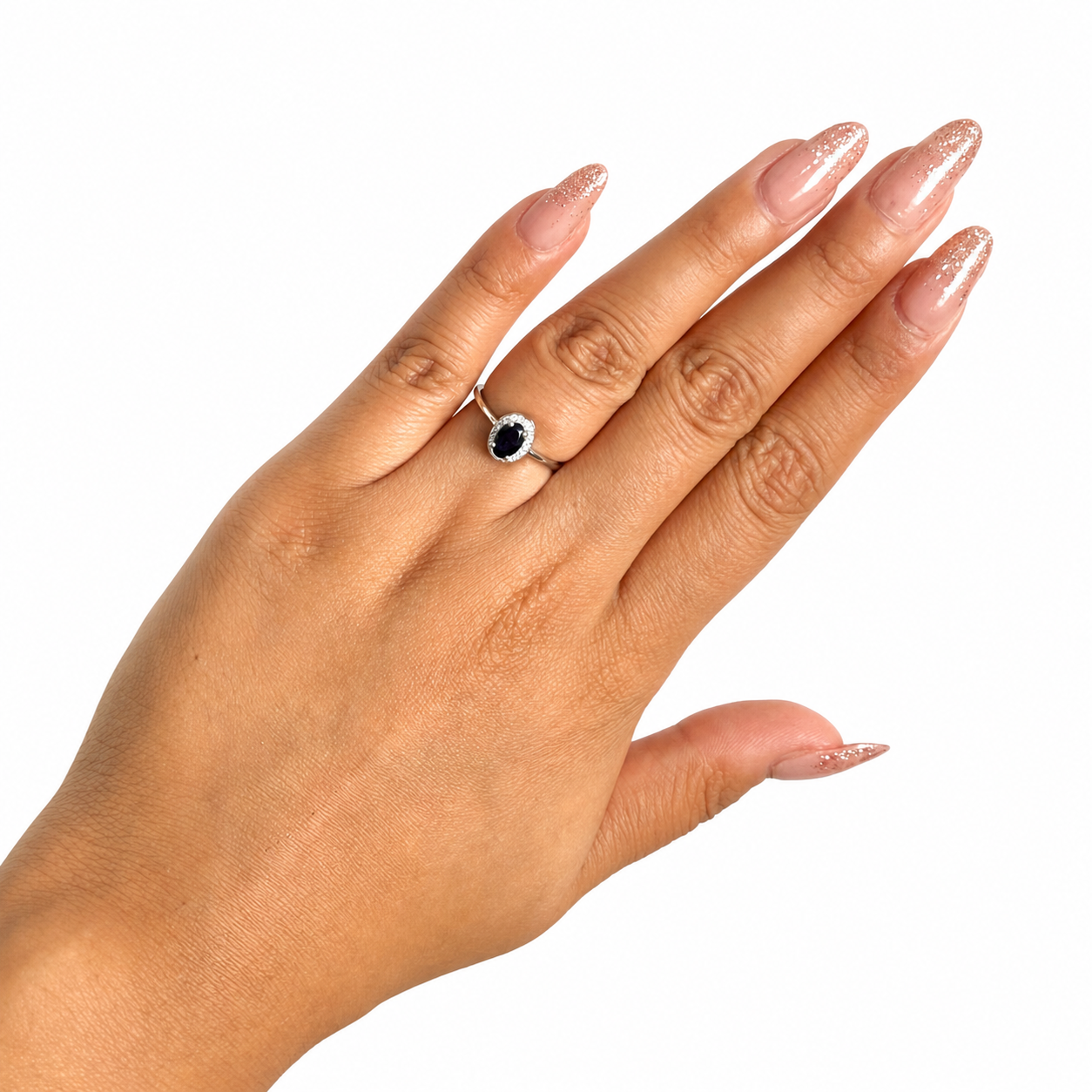 Anillo Piedra Preciosa Zafiro Oscuro Óvalo con Circonias Blancas, Plata .925 con Baño de Rodio