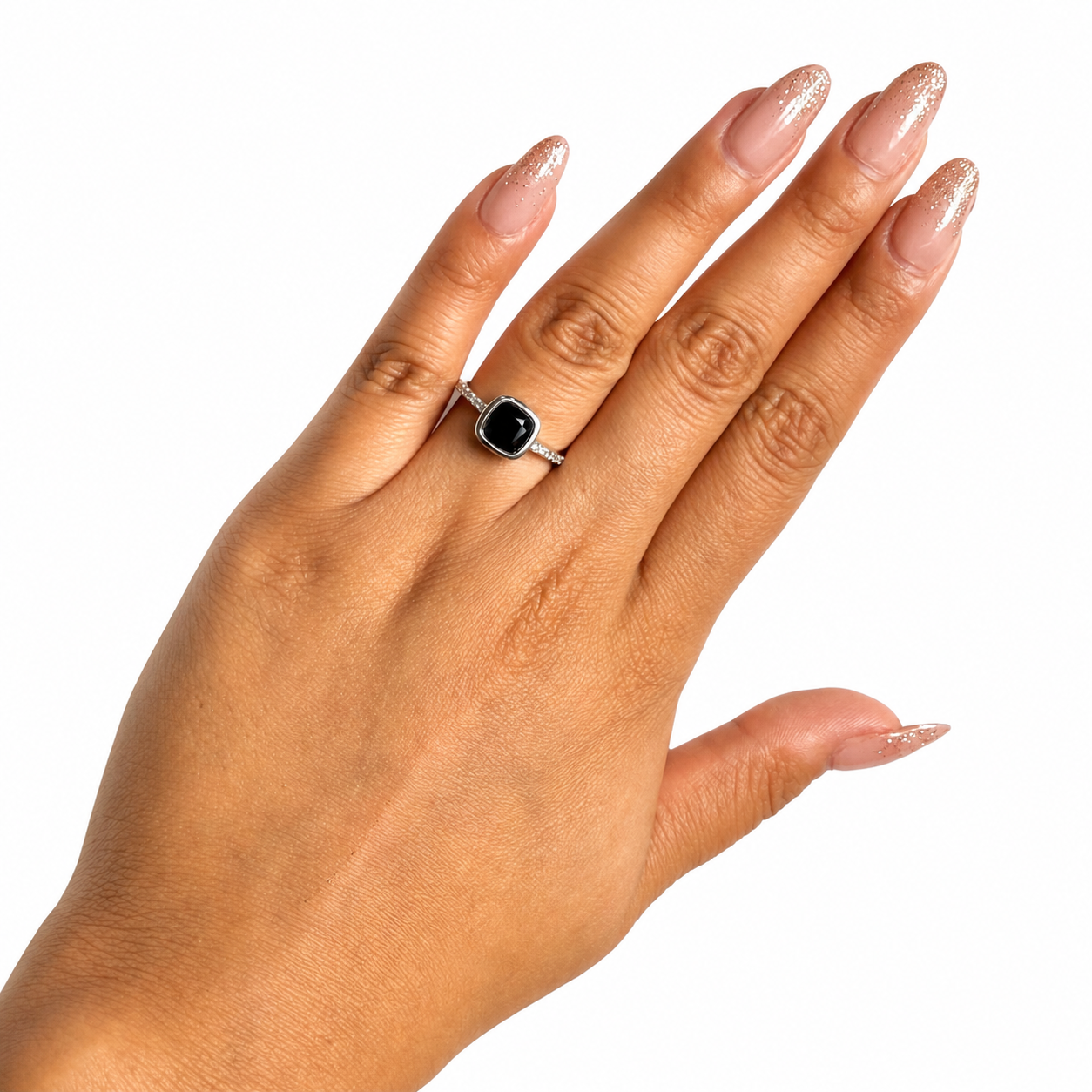 Anillo Piedra Preciosa Zafiro Negro Cuadrado con Circonias, Plata .925 con Baño de Rodio