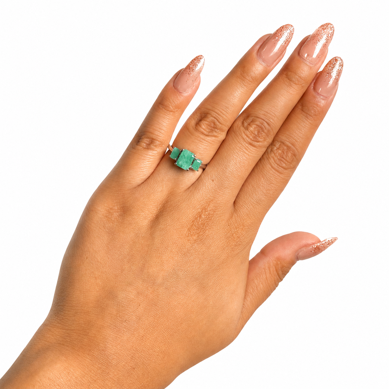 Anillo Piedras Preciosas Esmeraldas Rectangulares en Disminución, Plata .925 con Baño de Rodio