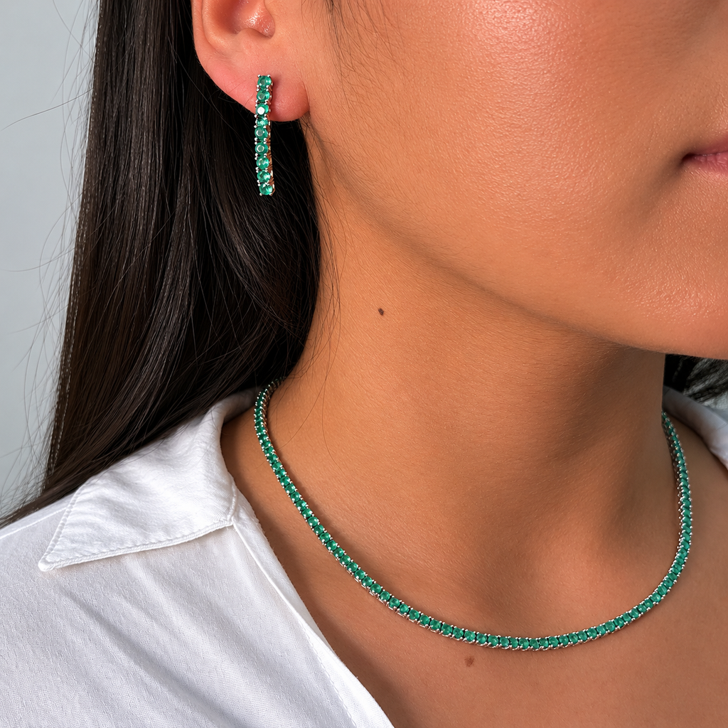 Juego Piedras Preciosas Collar y Aretes Esmeralda, Plata .925 con Baño de Rodio