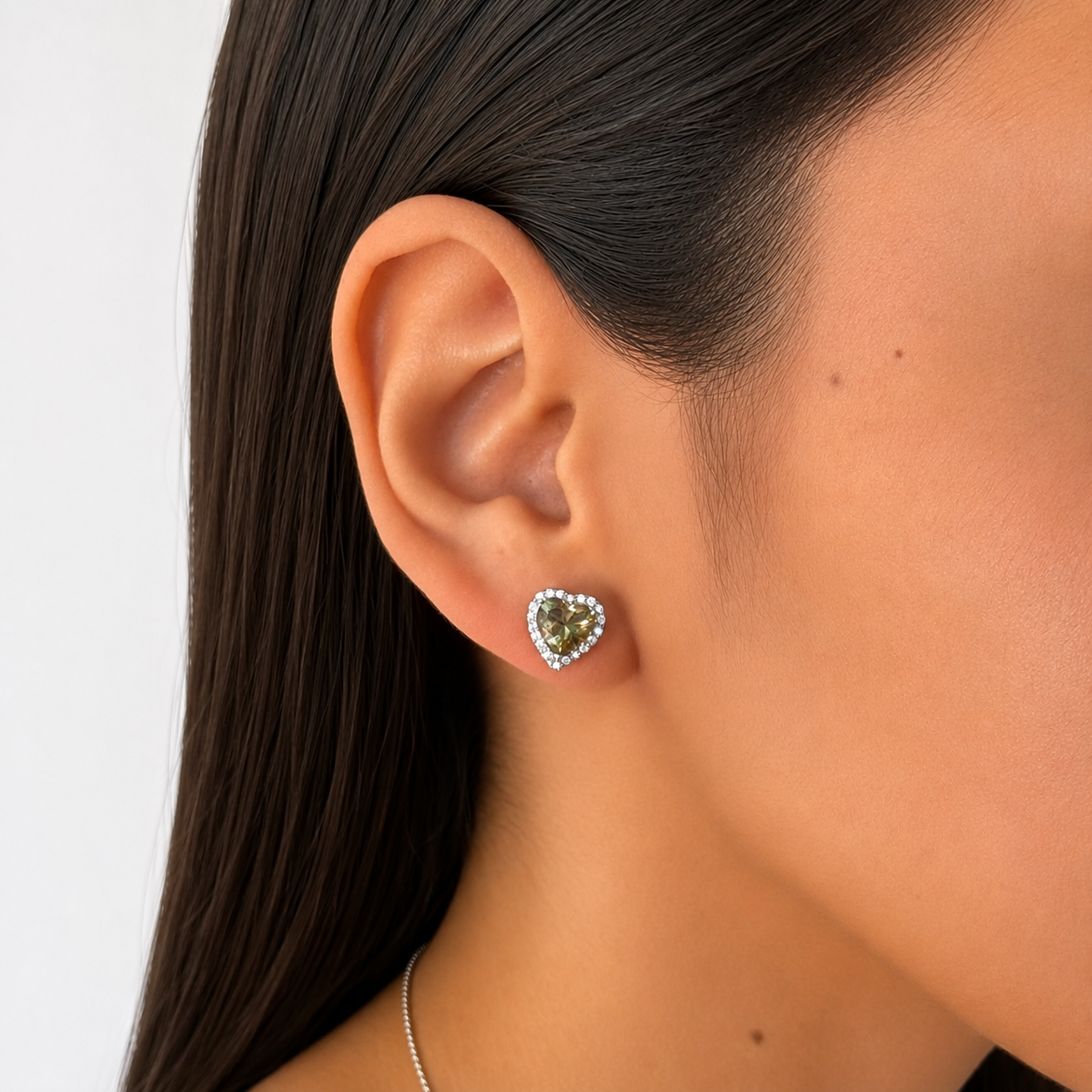 Aretes Piedras SemiPreciosas Corazones de Zultanita con Circonias ,Plata .925 con Baño de Rodio