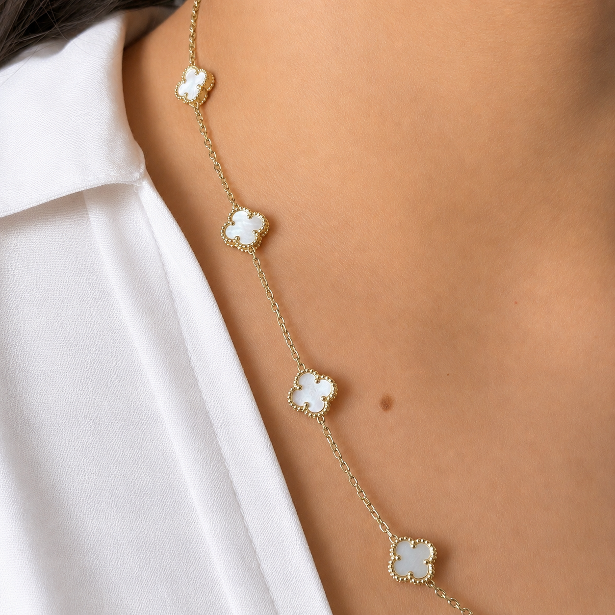 Collar 10 Flores Inspirado Van C Madre Perla Oro 10K