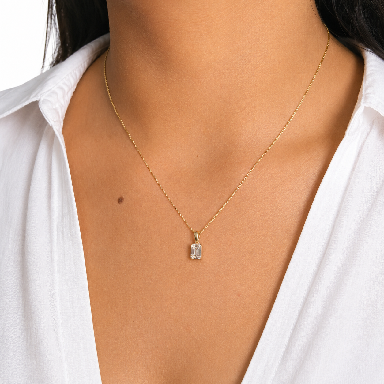 Collar con Circonias Baguette Oro 10K
