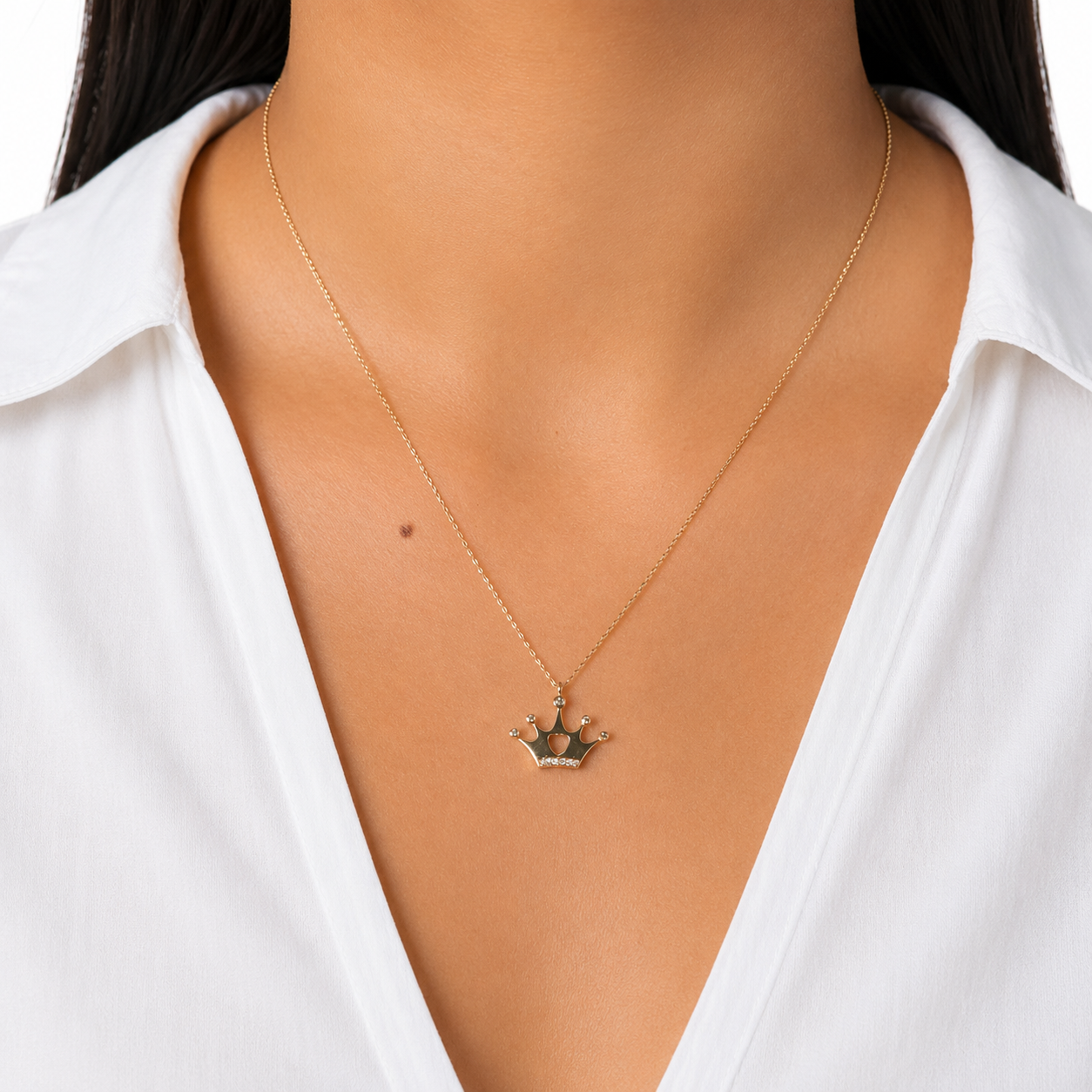 Collar Corona con Micro Circonias Oro 10K