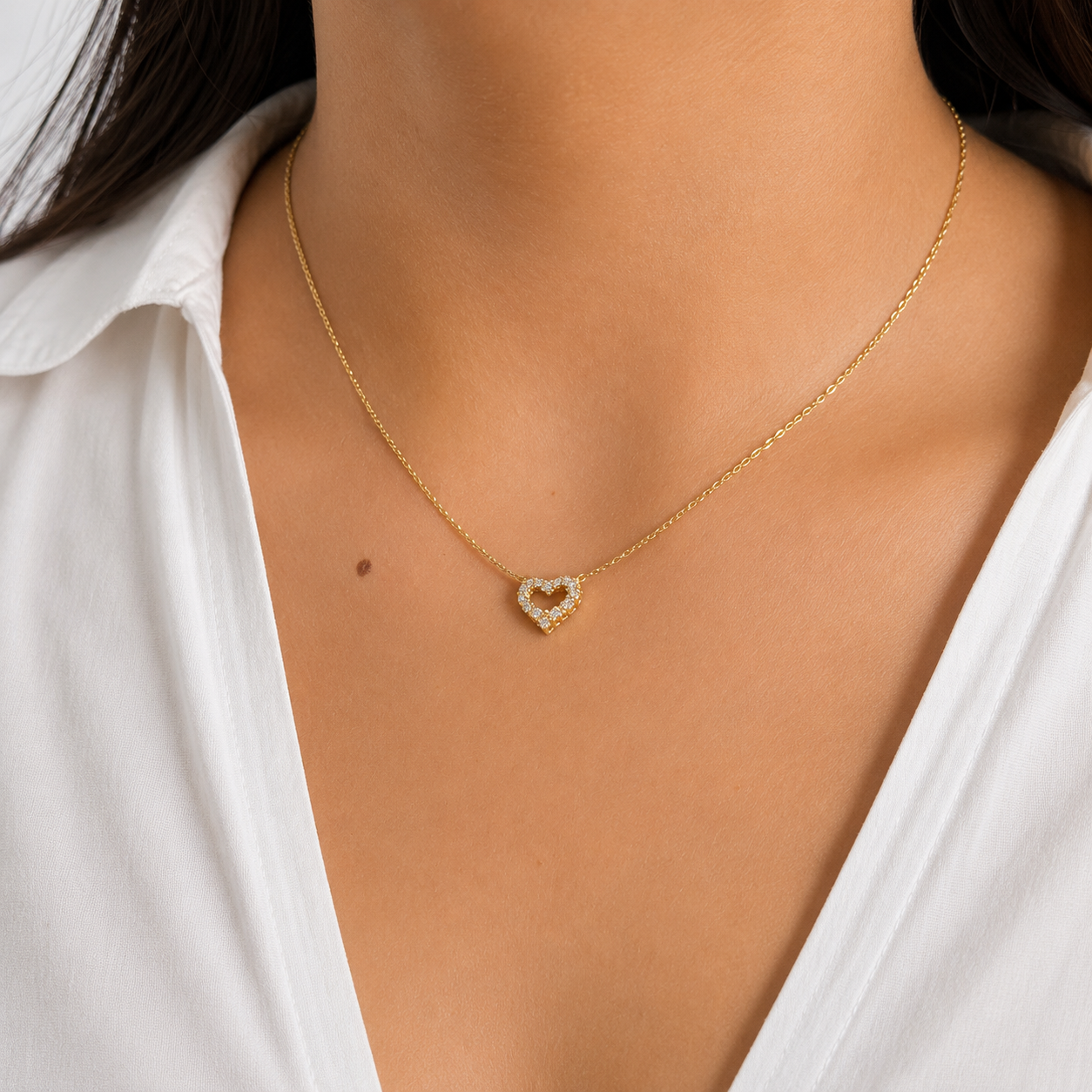 Collar Corazón con Micro Circonias Oro 10K