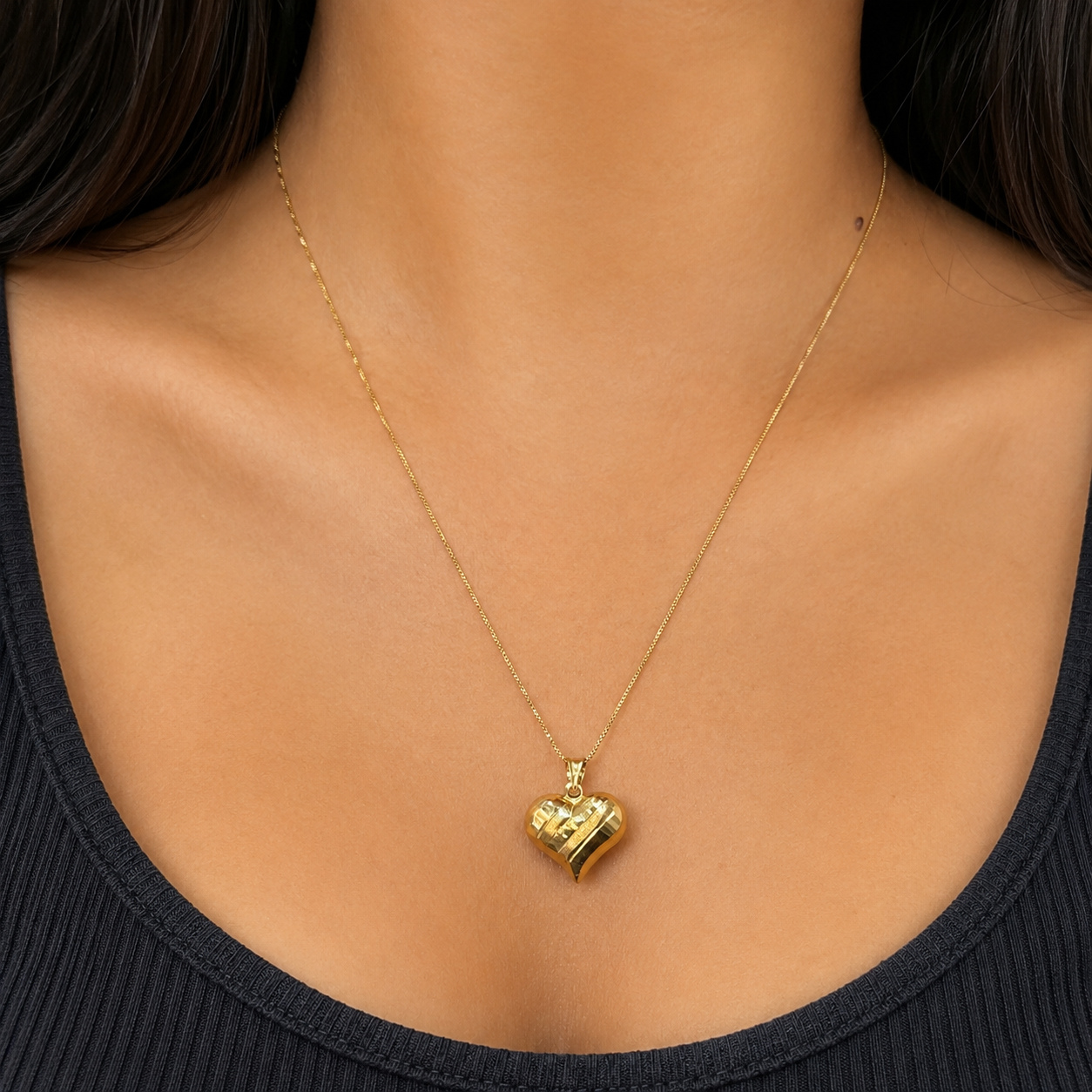 Dije Corazón Liso Bombeado Oro 10K