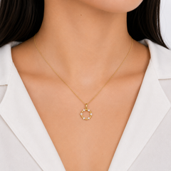 Dije Circular con Perla Natural Oro 10K