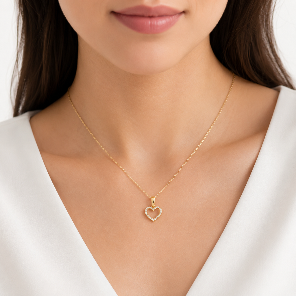 Dije Corazón con Micro Circonias Oro 10K