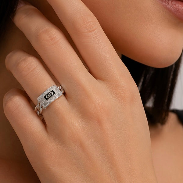 Anillo Inspirado Mónaco Circonias Rectángulo Horizontal, Eslabón Cubano em Disminución, Plata .925 con Baño de Rodio