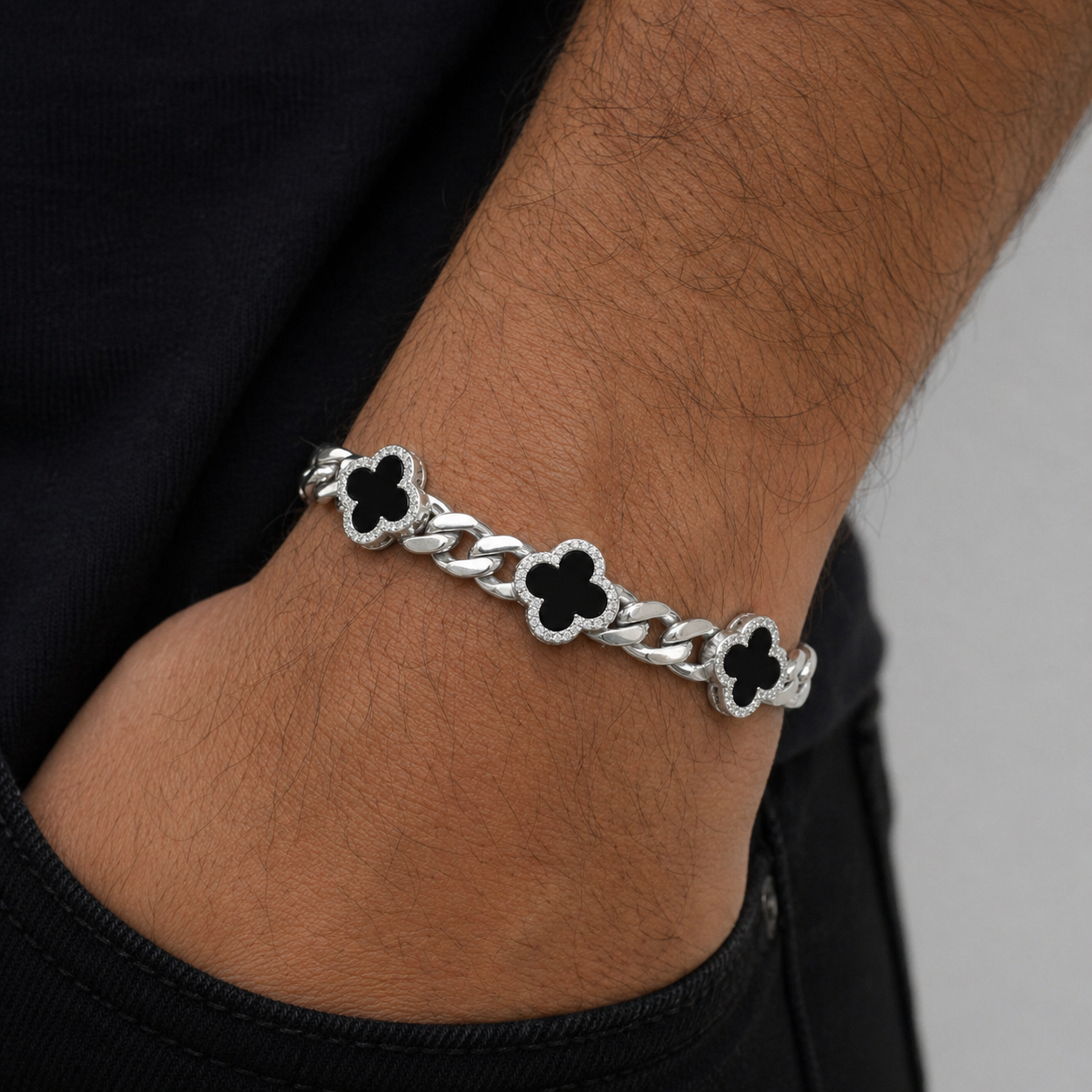 Pulsera Cubana Mónaco 6mm Flor Ónix y Circonias, Inspirada en Van Plata .925