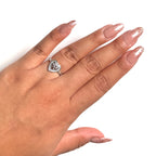 Anillo Inspirado Pan 1.1 Corazón con Moño y Micro Circonias Plata .925