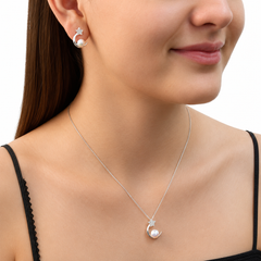Juego Perla Natural Luna y Estrella con Micro Circonias Plata .925