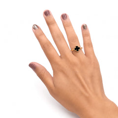 Anillo Inspirado Van C Ónix Oro 10K