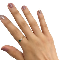 Anillo Doble Circonia Verde Cuadrada y Blanca Oro 10K