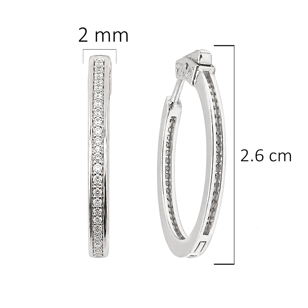 Arracada Huggies Clásica Circonias Chicas Plata .925 con Baño de Rodio