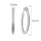 Arracada Huggies Clásica Circonias Chicas Plata .925 con Baño de Rodio