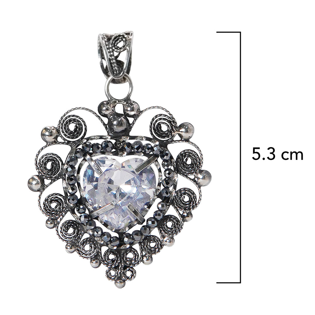 Dije Filigrana Corazón 5.3 cm Circonia Blanca y Piedra Gris Hematite, Hecho a Mano Plata .925 Oxidado