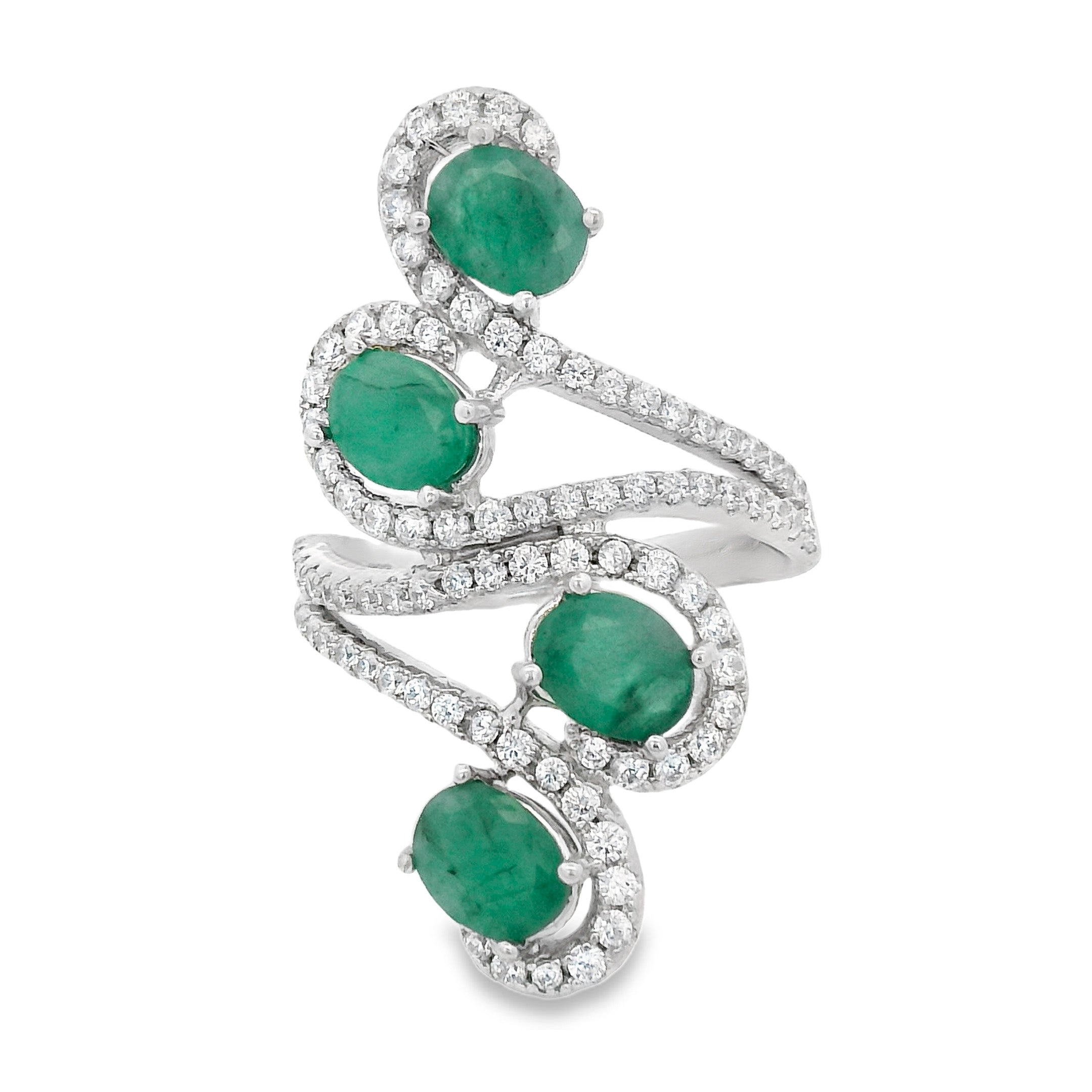 Anillo Piedra Preciosa 4 Esmeraldas con Circonias, Plata .925 con Baño de Rodio
