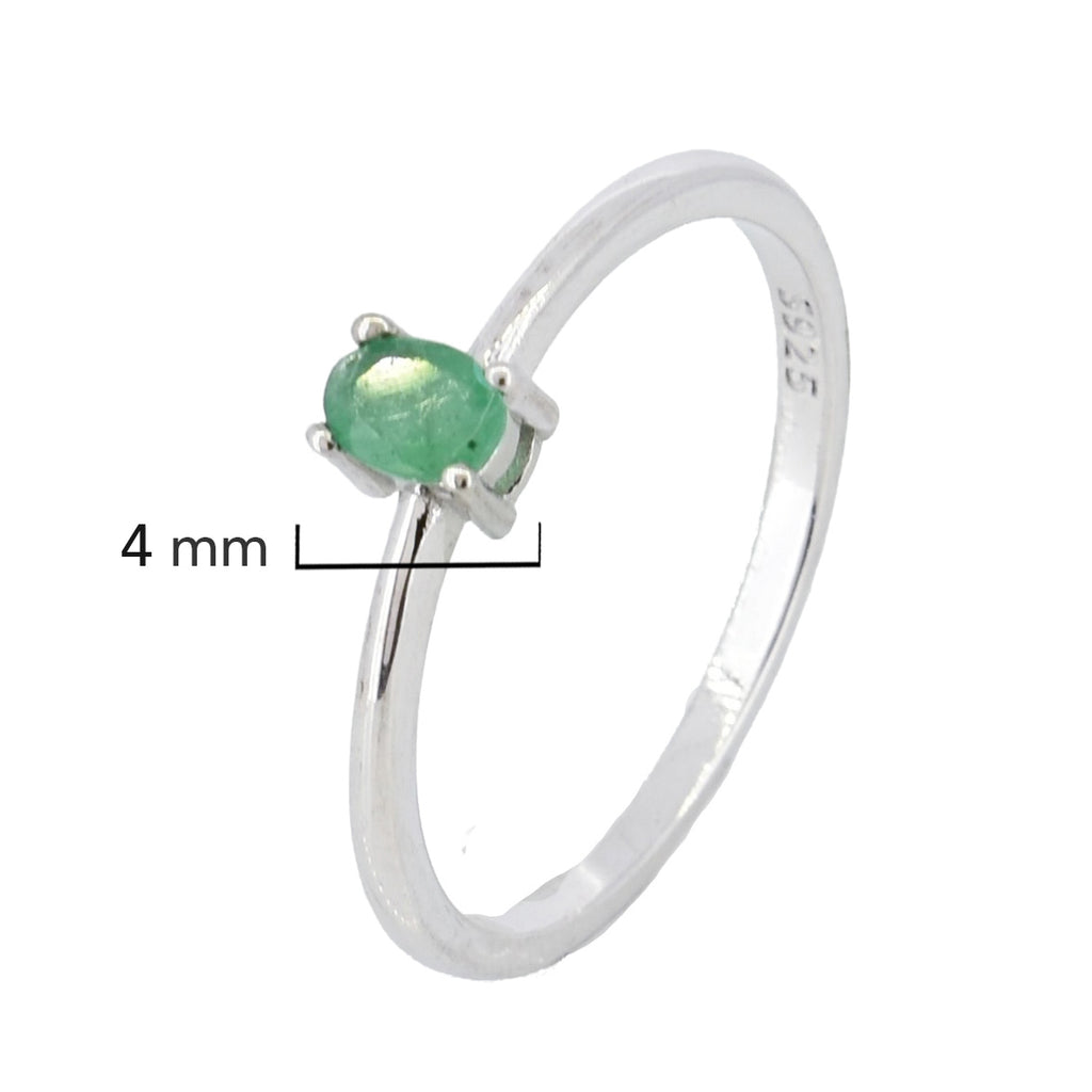 Anillo Piedra Preciosa Esmeralda Chica, Plata .925 con Baño de Rodio