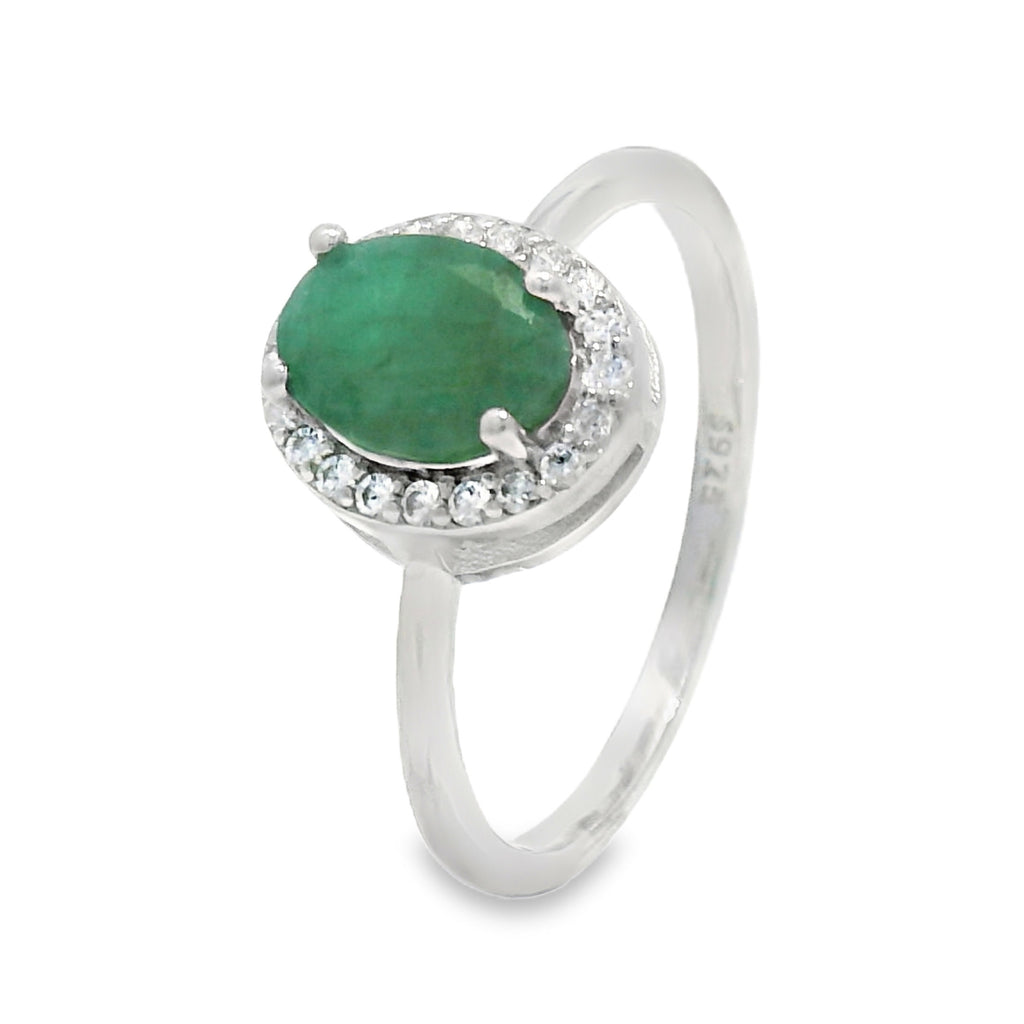 Anillo Piedra Preciosa Esmeralda Ovalada con Circonias, Plata .925 con Baño de Rodio