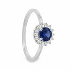 Anillo Piedras Preciosas Flor de Zafiro con Circonias, Plata .925 con Baño de Rodio